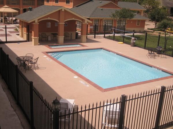 Executive Inn Brookshire 外观 照片